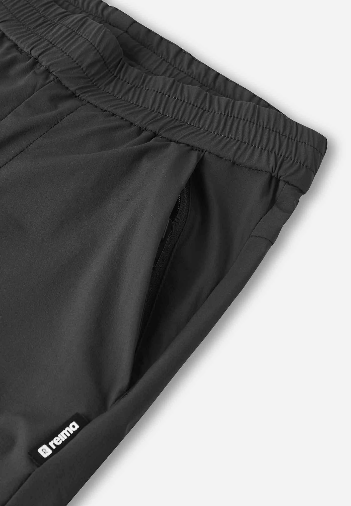 Reima Lasten Välikausihousut, Vaellus Musta 5 Reima Lasten Välikausihousut, Vaellus Musta - Image 3